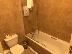 Family Suite (2 Adults + 2 Children) room in The Apple House