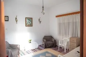 Traditional house at vathis - Vathís