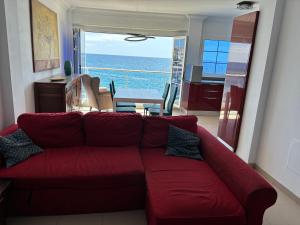 Vivienda 1ª línea mar en paseo marítimo