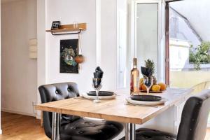 CENTRE VILLE-GRAND APPARTEMENT DE 50 M2 - COSY AVEC TERRASSE -Wifi