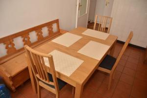 Royal Castle appartment 2 rooms and kitchen 55sqm