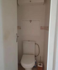 F3 avec balcon 5 min gare SQY et Parking gratuit