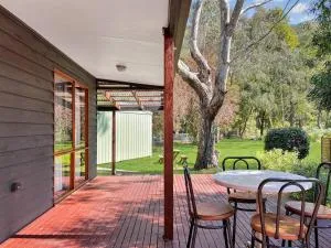 Halls Gap Retreat - Mafeking