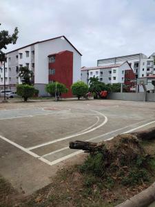 Prime City Location - 3 Bedroom Unit