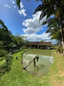 casa do lago, paz e sossego. - Guaramirim