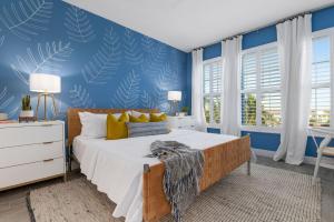 The Oasis at One Particular Harbor! Modern tropical condo in Margaritaville!