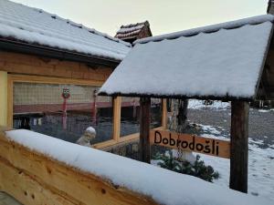 Holiday house with a parking space Zuta Lokva, Senj - 22686