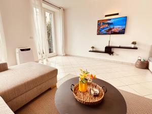 Lago Villa Zen - Apartment with Jacuzzi, Panoramic Views