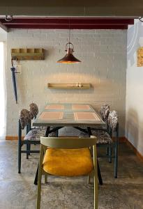 Container convertido en acogedor apartamento