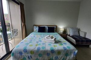 Happy Life at LacasitaD-HuaHin