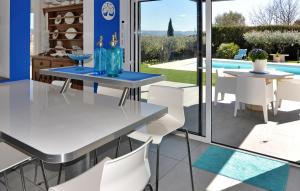 Maisons de vacances La Villa Bleue : photos des chambres