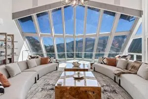 Casa de Cristal-Epic Views-HotTub-Sauna-Sleeps 10-Luxury Linens-Stocked Kitchen - Allenspark