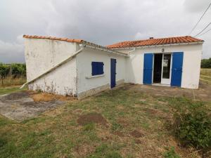 Maisons de vacances Maison renovee 6 pers avec jardin clos, calme et proche centre historique - St-Georges-d'Oleron - FR-1-246A-288 : photos des chambres