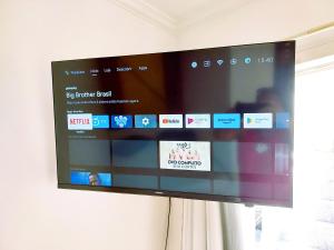 Suíte Casal com Ar TV e Frigobar