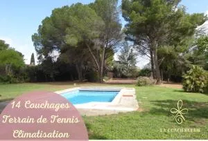 La Villa des Pins avec piscine et tennis - 贝勒加德