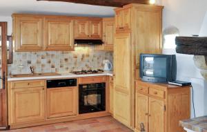 Maisons de vacances Cendrons 4 : photos des chambres