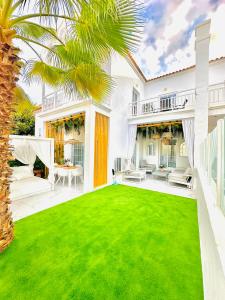 obrázek - Luxury villa Fanabe with private garden