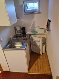 schöner Gartenbungalow (Nr. 2) mit Terrasse - Strandvogtei Sellin