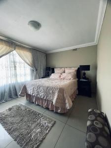 Kingsley Executive Villa