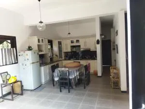 Straw-bale House - Gampaha