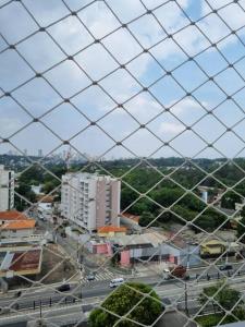 Studio mobiliado, com garagem, 50m metrô Brooklin, próximo shopping Morumbi em SP