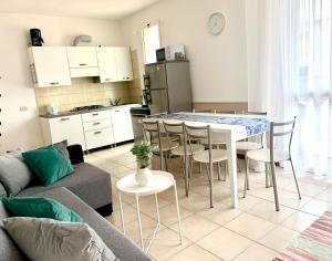 Apartment Caorle de Lux 3min from the BEACH, swimming pool, parking