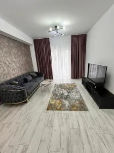 Luxury Studio - 1 (Prim) Decembrie