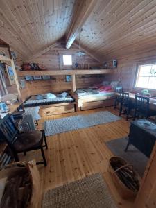 Arctic Lakeside Holiday Cottage near Ivalo - Minna-Caritas