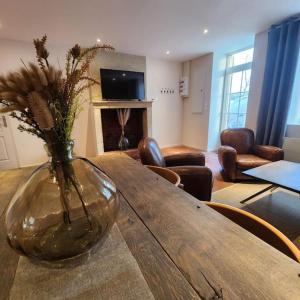 Le NidAinay Maison de Village entièrement rénovée