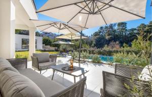 Awesome Home In Malinska With Kitchen 