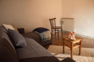 TWO-ROOM Apt. under the Aqueducts ARCH in Pigneto