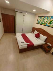 Hotel Beach Crown Juhu