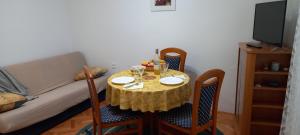 Slavica Bunić,Appartements am Meer