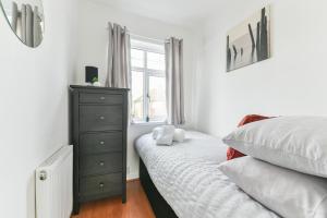 Fabulous 3 Bedroom House Near Black Country Museum Contractors & families