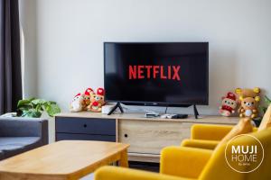 MUJI X Rilakkuma Seaview 3BR Georgetown with TV Box