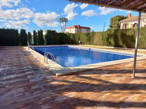 Appartement proche mer avec piscine