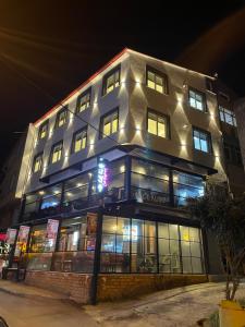 Gece Kuşu Suites