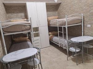 Il Quinto Conte - Vicinanze Policlinico