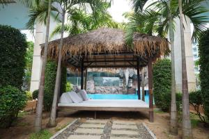 TOP FLOOR Studio in Laguna Beach Resort Maldives