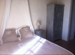 Maisons de vacances Charming Village House with Swimming Pool : photos des chambres