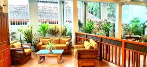 Dream Palace Family Guest House Mirissa , Beach 50m