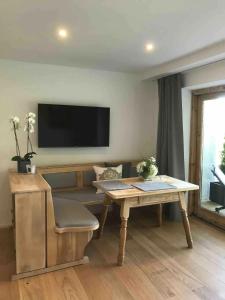 Haus Hochland - Moderne Alpenwohnung Garten&Natur