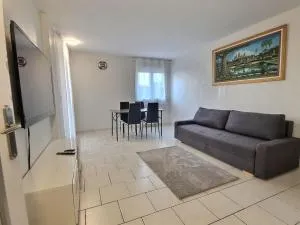 Le Cosy Wiener *Paris*Gare à 300 m*Disneyland* - Champs-Sur-Marne