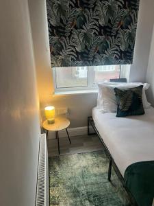 Affordable 3 Bedroom House, Sleeps 7, NG8 Wollaton