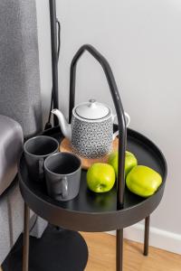 NEW! Quiet studio with elevator, 9 min walk to Old Town