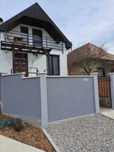 Grapeline Guesthouse - Svätý Peter