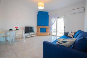 1-bedroom 500m away from the beach
