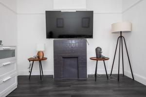 Modern 2 Bed Apartment in Prime Camden Sleeps 6