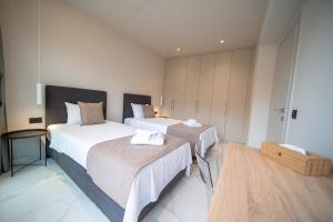 Imperial House - Hersonissos Center - Sleeps 8