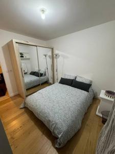 Elegant apartment near La Défense and Arena